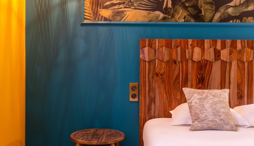 TRIPLE ROOM ELEGANCE