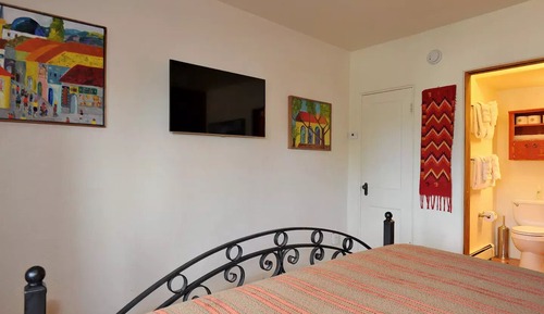 Traditional Room, 1 King Bed