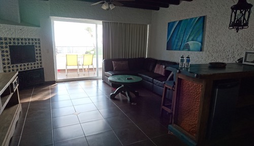 Superior Suite, 1 King Bed, Oceanfront