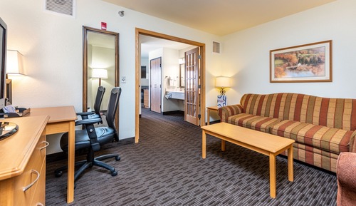 Superior Suite, 1 King Bed, Non Smoking