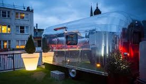  16 Ft Caravan
