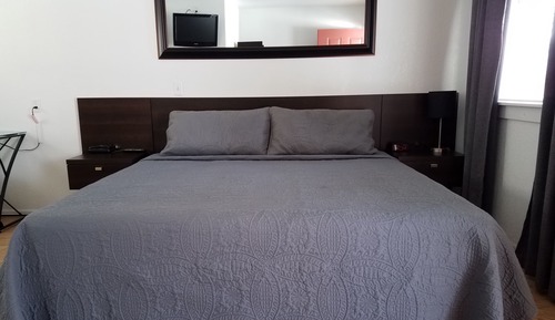 Standard Room (Room 4)
