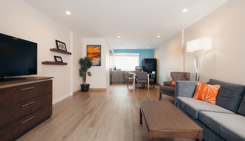 King One Bedroom Suite