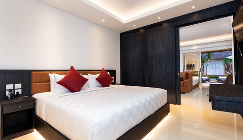 One Bedroom Grand Deluxe Villa with Private Pool
