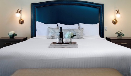 Superior Suite, 1 King Bed with Sofa bed, Pool View (Pool View Suite King, ADA)