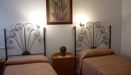 Classic Twin Room