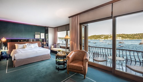 Penthouse Bosphorus Suite