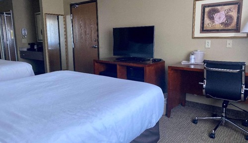 Standard Room, 2 Queen Beds, Non Smoking, Refrigerator & Microwave (1st Floor;Pet Friendly)
