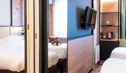 Room, Connecting Rooms