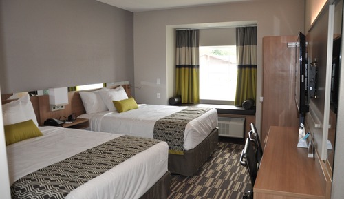 Room, 2 Queen Beds, Non Smoking