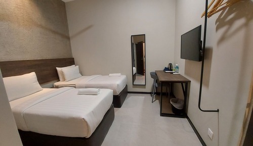 Twin Room, 2 Bedrooms, Connecting Rooms, Ground Floor