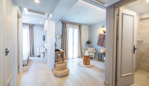 Deluxe Room, Garden View