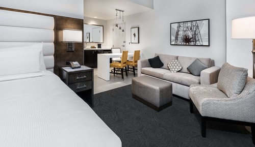 Suite, 1 King Bed, Non Smoking