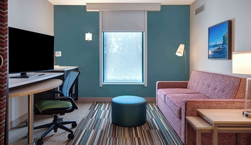 Suite, 1 King Bed, Accessible, Bathtub