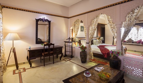 Royal Villa Room