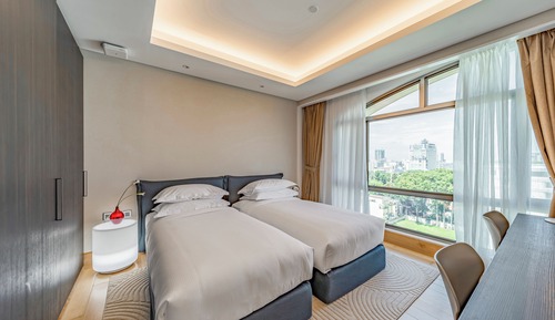 Family Suite, City View