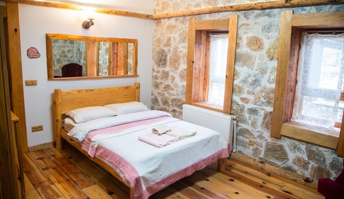 Junior Room, 1 Bedroom, Fireplace, Pool View