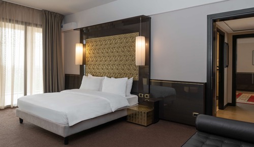 Superior Room, City View