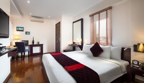 Deluxe Double or Twin Room