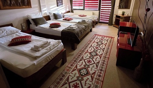 Superior Quadruple Room, Terrace, Overwater