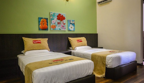Basic Twin Room