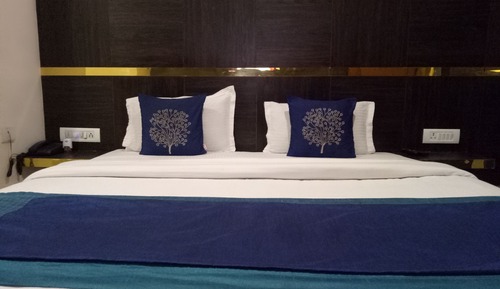 Standard Double Room, 1 Queen Bed, City View, Executive Level