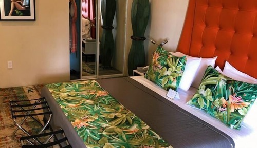 Standard Room, Balcony, Garden View (The Winchester)