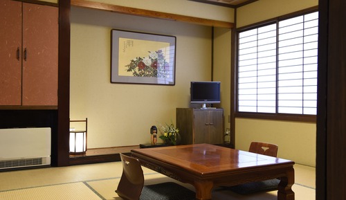 Japanese Style Room - 8 tatami-mats, Shared Bathroom, Private Toilet with Joshu Beef Dinner
