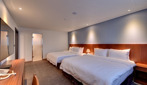 Ocean View Sea & Moon Suite Room