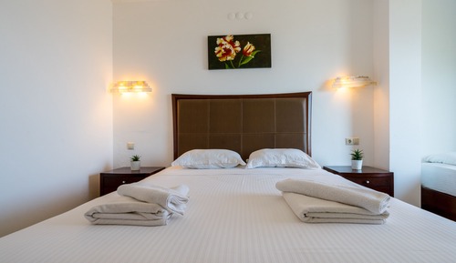 Standard Double Room, 1 Queen Bed
