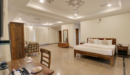 Royal Room