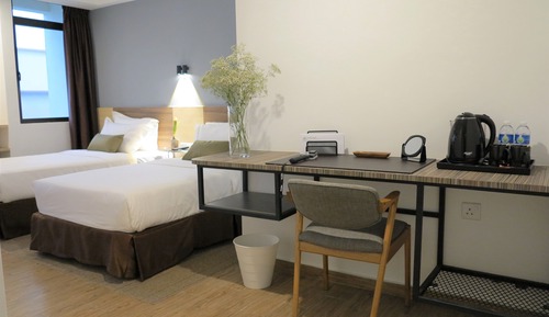 Deluxe Twin Room