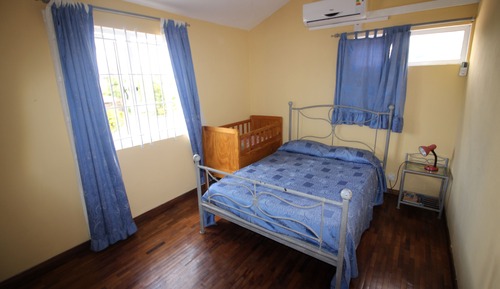Standard House, 3 Bedrooms