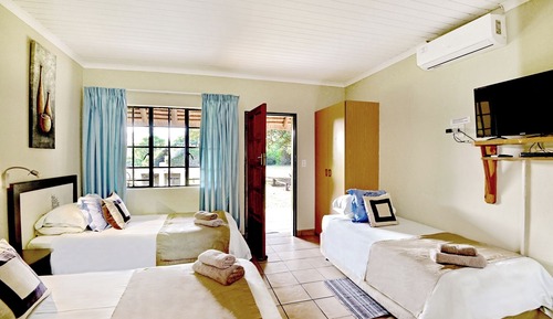 Triple Chalet