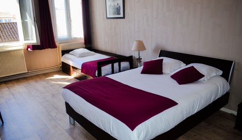 Comfort Triple Room