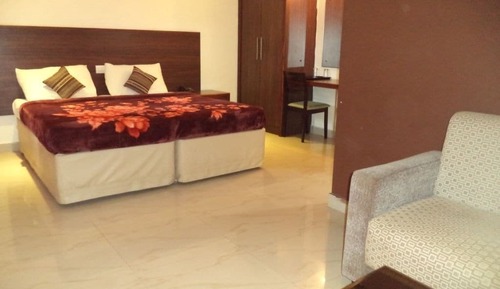Comfort Room (Non AC)