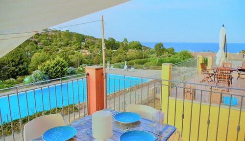 Panoramic Apartment, 2 Bedrooms, Terrace, Sea View