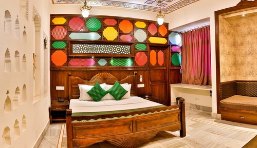 Deluxe Room, 1 Queen Bed