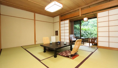 Japanese-Style Room B