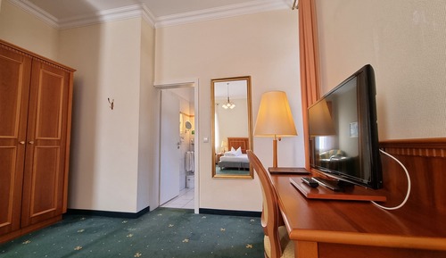Double Room, Annex Building