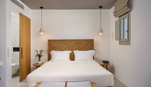 Classic Double Room, Pool View