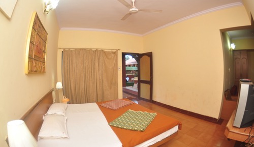 Deluxe Room, 1 King Bed