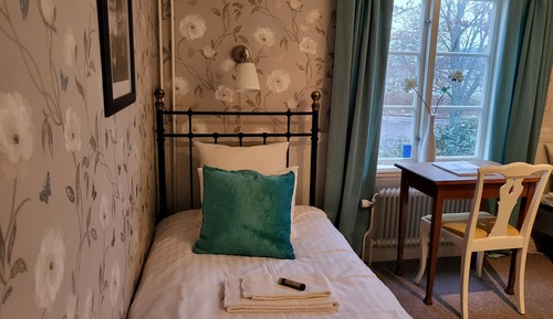 Basic Twin Room, 2 Twin Beds, Garden View, Annex Building (Hotel, Shared Shower)