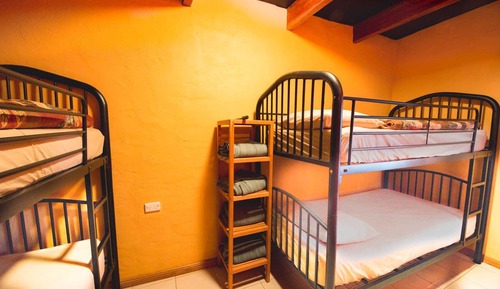  Deluxe Family Suite