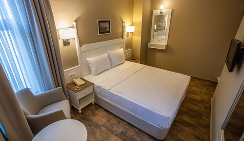 Junior Suite, Garden View