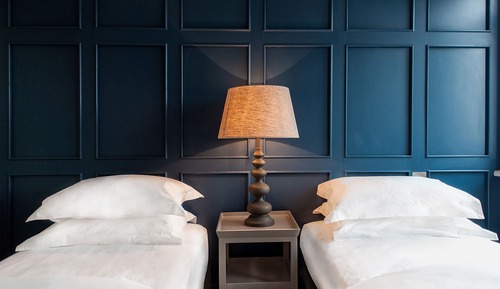 Twin or King Room