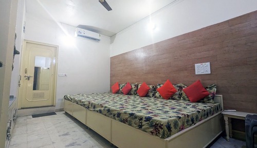 Family Studio