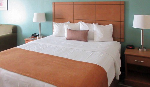 Standard Room, 1 King Bed, Non Smoking