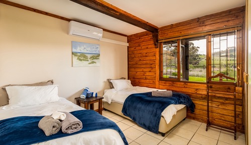 Comfort Cottage, Vineyard View