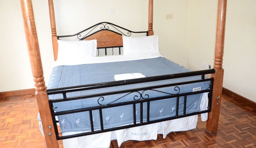Double Room (delight 1)